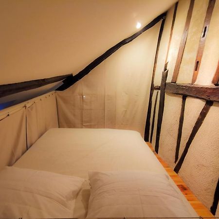 Appartamento Loft Atypique Au Calme Avec Cour Privative Bourges Esterno foto