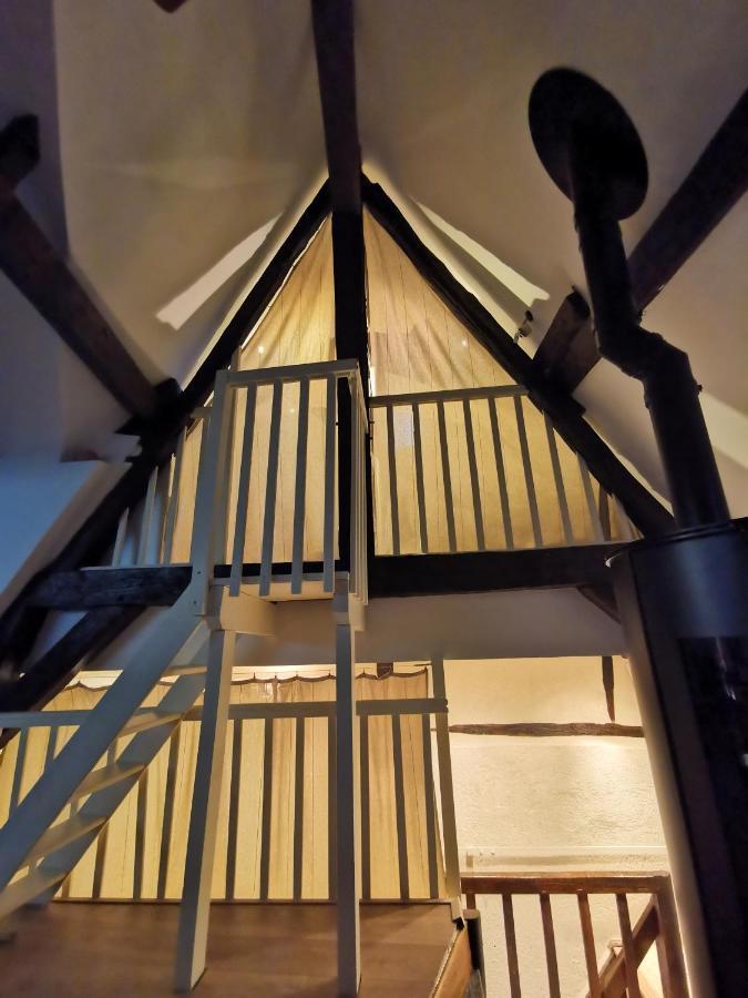 Appartamento Loft Atypique Au Calme Avec Cour Privative Bourges Esterno foto