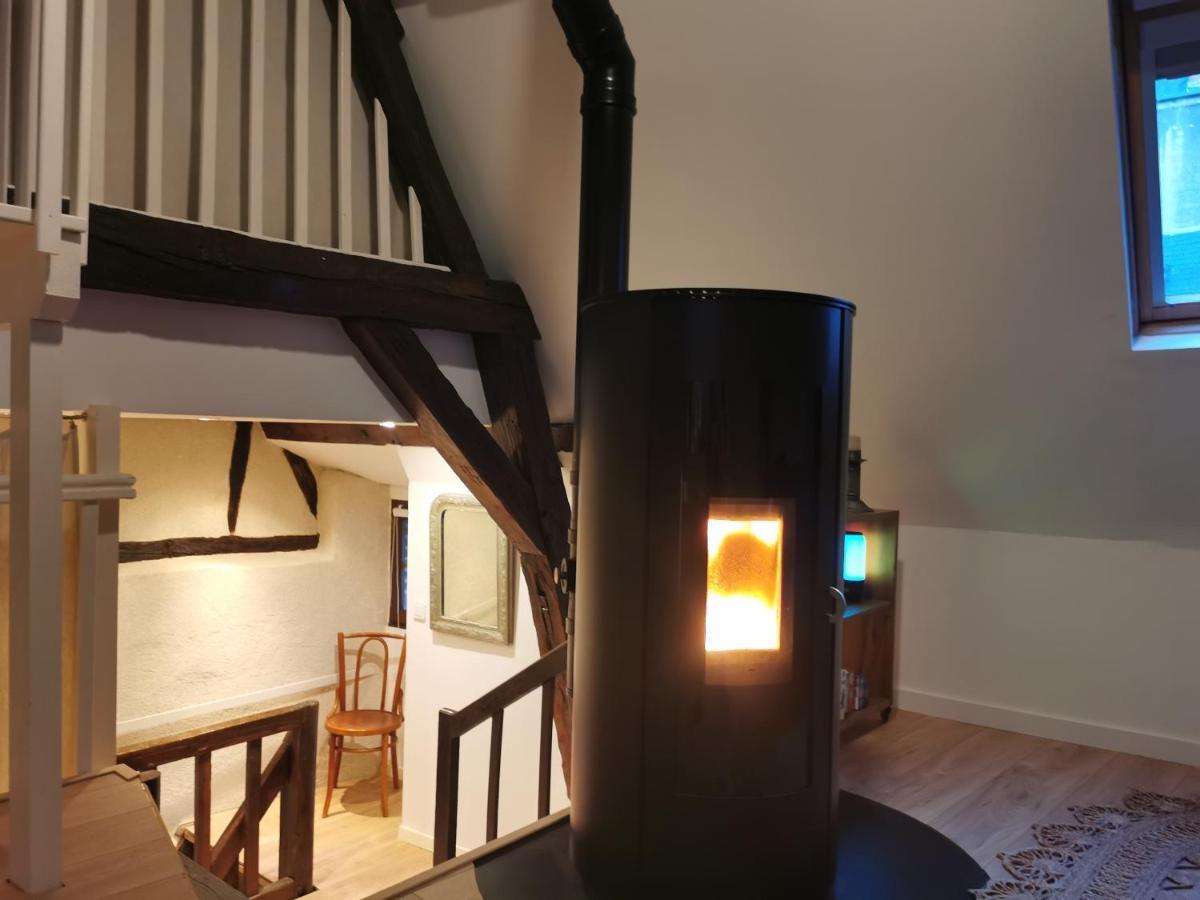 Appartamento Loft Atypique Au Calme Avec Cour Privative Bourges Esterno foto
