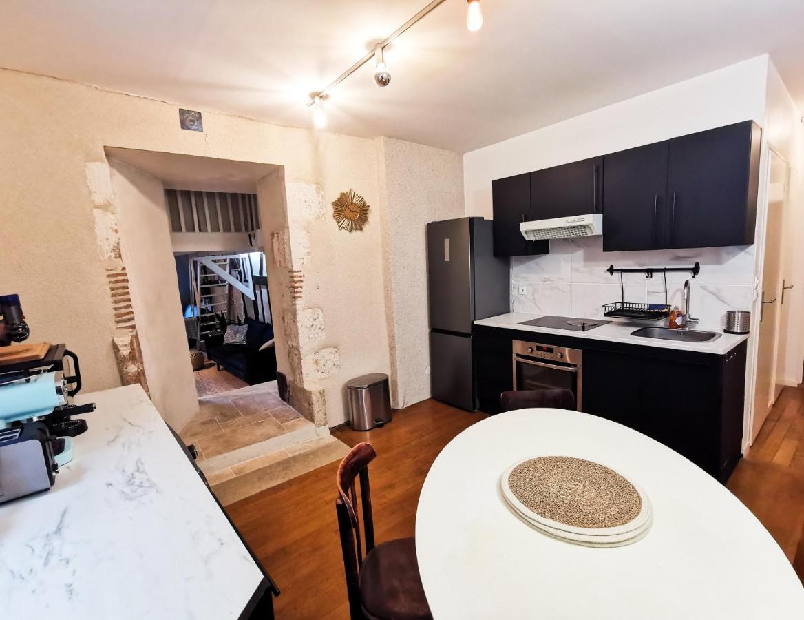 Appartamento Loft Atypique Au Calme Avec Cour Privative Bourges Esterno foto
