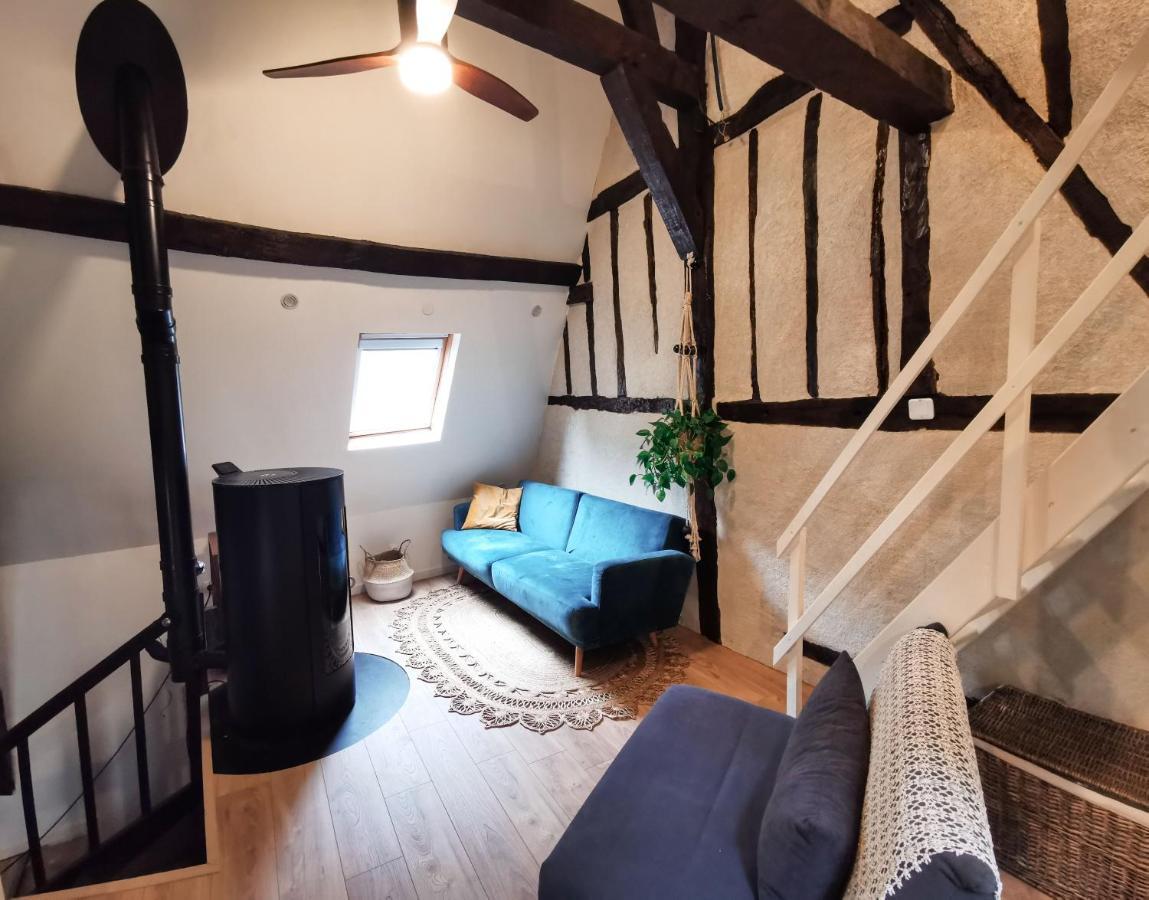 Appartamento Loft Atypique Au Calme Avec Cour Privative Bourges Esterno foto